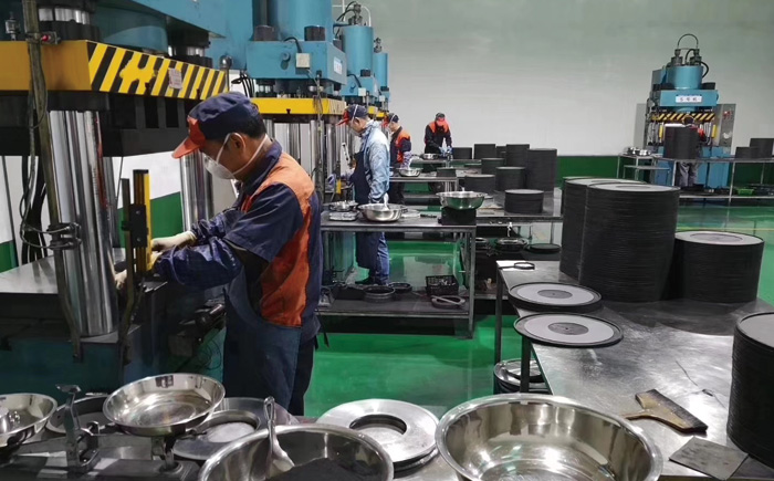 生產(chǎn)車(chē)間